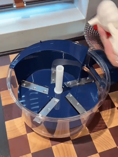 Pelador Eléctrico Multiusos – Rapidez, precisión y facilidad para preparar tus alimentos 🍎🥕⚡